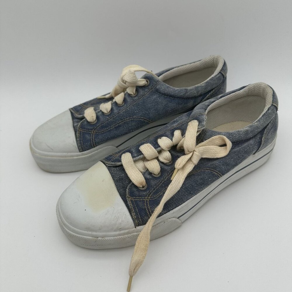 Womens Denim Canvas Lace-Up Sneakers Size 9.5 With Rubber Sole & Casual Style